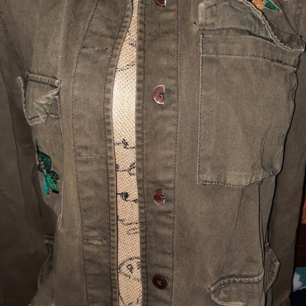 Zara Embroidered Jacket - Picture 3 of 4